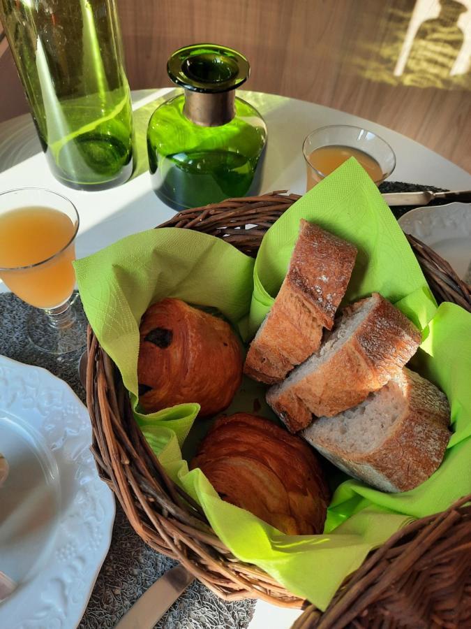Le Lodge Des Chenes Brousses-et-Villaret Zewnętrze zdjęcie